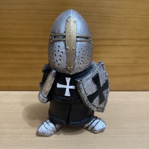 Knight garden gnomes - garden,