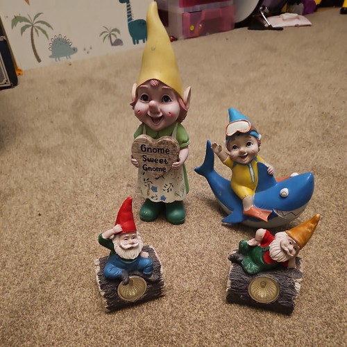 Piece bundle gnomes - piece,