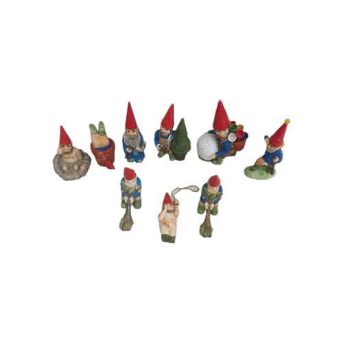 Collectible world studios - collectible,
