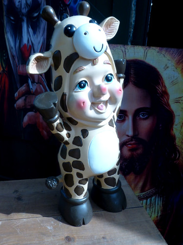 Large 20inch giraffe gnome - large,