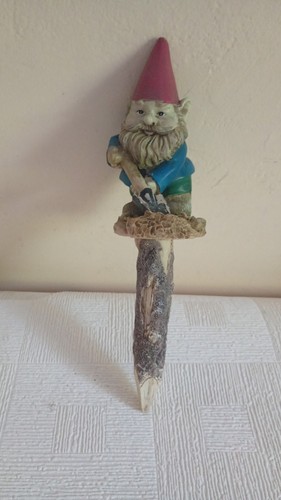 Gnome digging outdoor stone - gnome,,