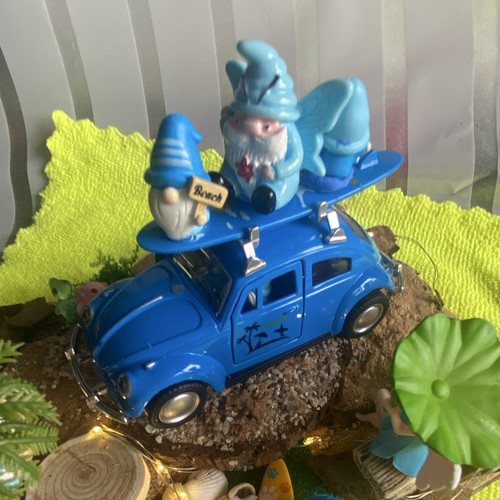 Blue fairy garden car - blue,
